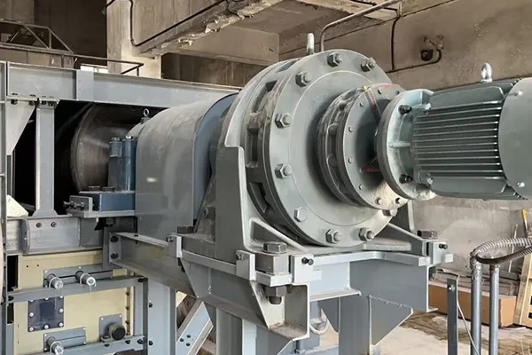 石炭火力発電所コンベヤ用ギヤボックス・減速機