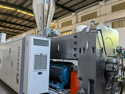 CORP シリーズギヤボックス 平行軸異方向回転二軸押出機用